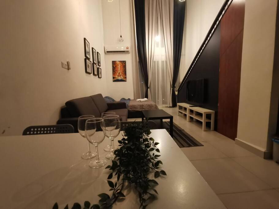 Teddy'S Homestay Cyberjaya Luaran gambar